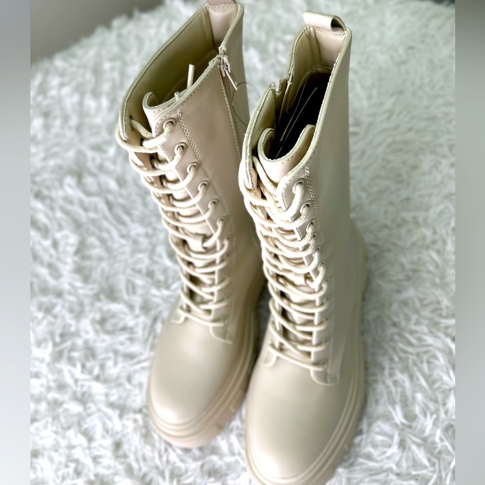 Lace up Platform boots size 10